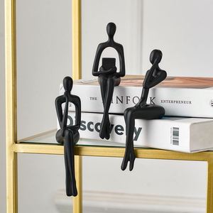 Statues en résine de haute qualité, dorées, décoration moderne pour la maison, décoration d'étagère, cadeaux de déménagement pour amis et famille, décoration intérieure - Product Image 5