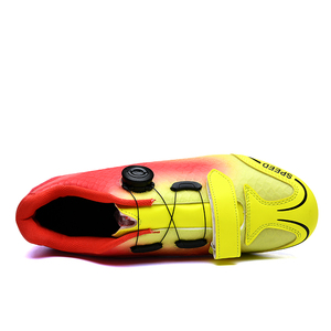 <span class=keywords><strong>Scarpe</strong></span> da <span class=keywords><strong>ciclismo</strong></span> da <span class=keywords><strong>uomo</strong></span> e da donna Casual e traspirante per alpinismo Fitness palestra Spinning bike avventure all'aria aperta - Product Image 5