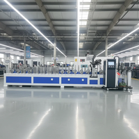 Machine d'enrobage de profilés de porte en bois à colle thermofusible PUR à efficacité améliorée, machine de revêtement et de laminage à colle PUR