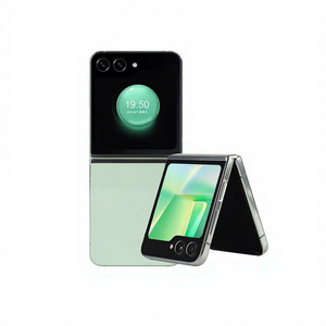 Téléphone portable débloqué d'origine pour Samsung <span class=keywords><strong>Galaxy</strong></span> Z Flip 5 Vente en gros 99% Neuf Version mondiale Smartphones d'occasion <span class=keywords><strong>Double</strong></span> <span class=keywords><strong>SIM</strong></span> Haute qualité - Product Image 1