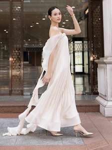 Abito Lungo da Donna Sexy con Spalle Scoperte <span class=keywords><strong>e</strong></span> <span class=keywords><strong>Top</strong></span> <span class=keywords><strong>a</strong></span> Tubo Intrecciato, Stile Europeo Americano, Antistatico, <span class=keywords><strong>a</strong></span> <span class=keywords><strong>Vita</strong></span> <span class=keywords><strong>Alta</strong></span>, per Commercio Estero - Product Image 2