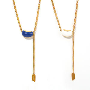 Collar de clavícula con borla de acero inoxidable, luz minimalista de lujo con <span class=keywords><strong>colgante</strong></span> de <span class=keywords><strong>lingote</strong></span> de <span class=keywords><strong>oro</strong></span> hueco de frijol dorado pequeño - Product Image 1