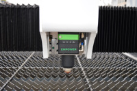 Machine de découpe de tôles métalliques 2KW 3KW / Machine de découpe laser à fibre métallique Prix / Découpeuses laser - 13% de réduction