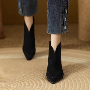 Bottines à bout pointu pour femmes, talon bloc, en <span class=keywords><strong>daim</strong></span>, avec détail de sangle en V, fermeture éclair arrière, <span class=keywords><strong>bottes</strong></span> tendance, <span class=keywords><strong>marron</strong></span> foncé - Product Image 5