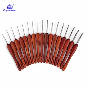 Aguja <span class=keywords><strong>de</strong></span> Ganchillo Portátil y Duradera con Mango <span class=keywords><strong>de</strong></span> Madera Natural, Aguja <span class=keywords><strong>de</strong></span> Ganchillo Individual para Proyectos <span class=keywords><strong>de</strong></span> Amigurumi, Manualidades con Hilo y Proyectos Hechos a Mano - Product Image 1
