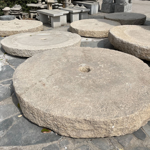 <span class=keywords><strong>Antiguo</strong></span> <span class=keywords><strong>Molino</strong></span> <span class=keywords><strong>de</strong></span> <span class=keywords><strong>Piedra</strong></span> al aire libre Buhrimill Old Millstone para uso decorativo - Product Image 3
