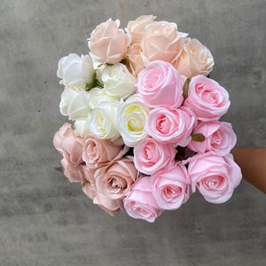 Artificial Rose Bouquet <b>Silk</b> <b>Flower</b> High Simulation Wedding Home Decor Photography Props Hand Held Bouquet - Product Image 1