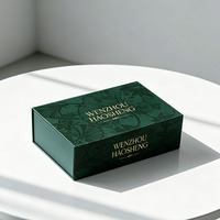 Boîte rigide magnétique personnalisée en une seule pièce pour vêtements, chemises, parfums, cadeaux, vert foncé mat, impression intérieure/extérieure, logo en feuille d'or, plateau en option