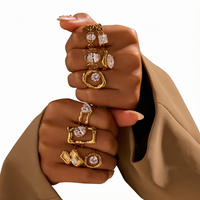 Bague ouverte Gaovo minimaliste et audacieuse à large bande martelée avec zircone cubique, en acier inoxydable résistant au ternissement, bijoux de mode pour femmes en gros