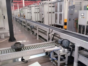 New Automated Stainless Steel Pallet Mover Conveyor Line Chain Driven Inclined Sections Grounding Rollers for Restaurant Retail - Product Image 4