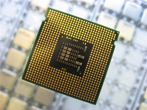CPU Pentium G2030 G2020 G2010 d'occasion pour applications de bureau en stock - Product Image 3