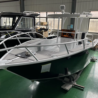 Nouveau bateau de pêche hors-bord à console centrale en aluminium de 6 m pour la pêche en haute mer à vendre