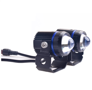 Luxlion M1A <span class=keywords><strong>Moto</strong></span> <span class=keywords><strong>Petite</strong></span> <span class=keywords><strong>Taille</strong></span> Grande Puissance Scooter Léger LED  Projecteur Puissant Universel <span class=keywords><strong>Moto</strong></span> Tout-Terrain Rétrofit Lumière - Product Image 6