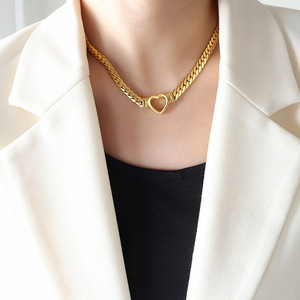 <span class=keywords><strong>Alin</strong></span> vergoldete dicke Edelstahl kette Herz Middle Custom ized Schmuck Choker Halskette für Damen - Product Image 5