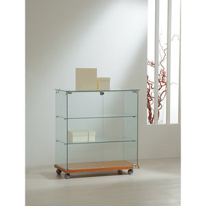 Vitrine moderne en verre 80x40x90cm avec portes battantes verrouillables, base en bois et roulettes - Product Image 1