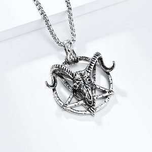 Collier Pendentif Pentagramme Chèvre <span class=keywords><strong>Satanique</strong></span> Vintage pour Homme en Acier Inoxydable, Style Gothique Urbain Hip Hop, Chaîne de Pull Quotidienne, Bijou Cadeau - Product Image 3