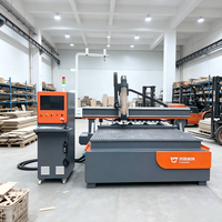Küçük İşletmeler İçin Üstün Performanslı, Uygun Maliyetli Yuvalama CNC Çözümü, Daha Hızlı MDF Levha İşleme için Çok Yönlü ATC CNC Router