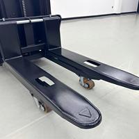 Gerbeur électrique 1,5 tonne 2 tonnes, mât triplex 4 mètres 4,5 mètres 5 mètres, élévateur de palettes, option batterie lithium avec protection de bras de sécurité