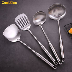 Nouveautés 2024 Ustensiles de cuisine Logo laser personnalisé Ensemble d'accessoires de cuisine en acier inoxydable Ensemble d'ustensiles en métal argenté de <span class=keywords><strong>9</strong></span> pièces - Product Image 2