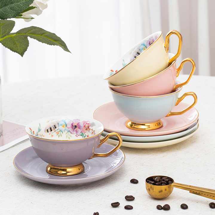 Wholesale Royal Classic Porcelain Coffee Cups Ceramic Teacup and Saucer Set 7.5 Oz 200ml Wedding Gifts Ceramic Flower Cups