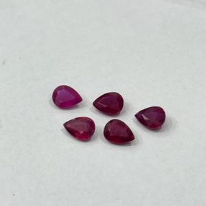 Increíblemente Brillantes Piedras Sueltas de Rubí Rellenas de Vidrio, Corte Pera, Calibradas, Venta al por Mayor - Product Image 1