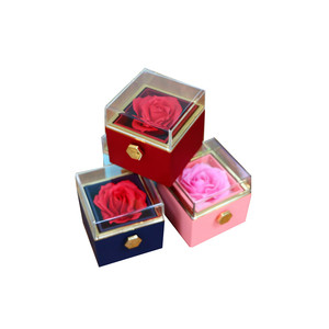 Rose coeur maman boîte à fleurs savon fait main têtes de rose fleur enchantée cadeau boîte acrylique saint valentin savon roses bouquet bijoux