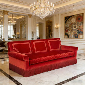 Sofá Contemporáneo Tapizado en Terciopelo Rojo con Flecos y Borlas, Sofá <span class=keywords><strong>de</strong></span> <span class=keywords><strong>3</strong></span> <span class=keywords><strong>Plazas</strong></span> <span class=keywords><strong>de</strong></span> Lujo para Sala <span class=keywords><strong>de</strong></span> Estar Estilo Moderno, en Venta - Product Image 5