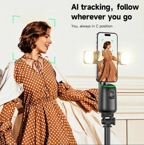 Trípode de seguimiento facial automático inteligente AI multifunción 360 estabilizador de cardán trípode de teléfono <span class=keywords><strong>Selfie</strong></span> <span class=keywords><strong>Stick</strong></span> con luz - Product Image 6