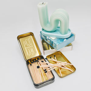 Boîte d'allumettes en fer publicitaire personnalisée <span class=keywords><strong>pour</strong></span> hôtels <span class=keywords><strong>grande</strong></span> bougie de ménage <span class=keywords><strong>cheminée</strong></span> allumettes forme de bâton imprimé en gros disponible - Product Image 5