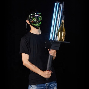 <span class=keywords><strong>Support</strong></span> de <span class=keywords><strong>bouteille</strong></span> de vin LED RGB tout-en-un en métal, portable et durable, avec canon à confettis électronique <span class=keywords><strong>pour</strong></span> scène, fêtes et bars - Product Image 4