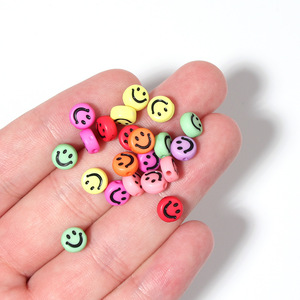 100 unids/bolsa cara de dibujos animados coloridos cuentas acrílicas sueltas Diseño de Sonrisa redonda plana para la fabricación de joyas - Product Image 5