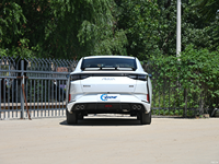 Dongfeng Aelous Shine 2023 1.5L 1.5T Voiture à essence compacte 4 portes 5 places Berline Smart City Car Rentable Offre Spéciale