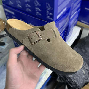 <span class=keywords><strong>Zuecos</strong></span> Birken de ante vacuno cómodos al por mayor para hombre y mujer, sandalias de diseñador populares con entresuela de <span class=keywords><strong>madera</strong></span> y suela de EVA - Product Image 1