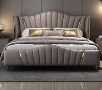 Tempat Tidur Kamar Tidur Ukuran Queen Mewah Berbingkai Kayu Solid Kulit Italia Modern dengan Tas Empuk untuk Penggunaan di Rumah