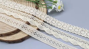 Nastro in pizzo all'uncinetto in puro cotone, vintage, con bordo smerlato, per Junk Journal, abiti in lino e decorazioni rustiche per matrimoni - Product Image 3