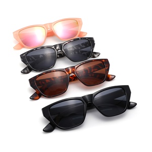 HongKang Venta caliente estilo Ins brillo negro cuadrado gafas de sol mujeres hombres gafas de sol - Product Image 2