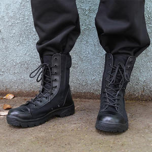 Precio de fábrica, botas estables de alta calidad, zapatos de seguridad, botas tácticas de combate en el desierto para escalada al aire libre a prueba de agua - Product Image 3