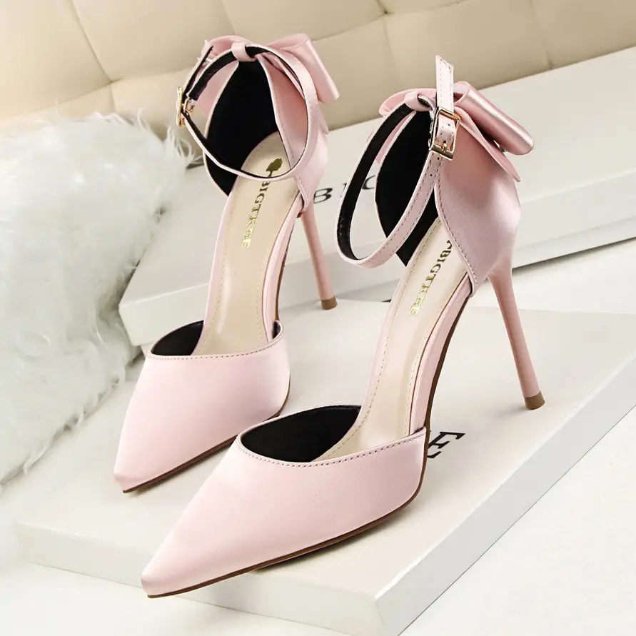 Bow knot sandals sweet beauty shoes stiletto high heels shallow mouth pointed toe satin Ladies Shoes Hot Selling Fashion Custom
