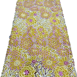 All'ingrosso pelle europea amichevole morbido cordino Guipure pizzo con pietre ricamate in pizzo tessuto per <span class=keywords><strong>sposa</strong></span> abito <span class=keywords><strong>da</strong></span> <span class=keywords><strong>sposa</strong></span> <span class=keywords><strong>da</strong></span> donna <span class=keywords><strong>vestiti</strong></span> - Product Image 1