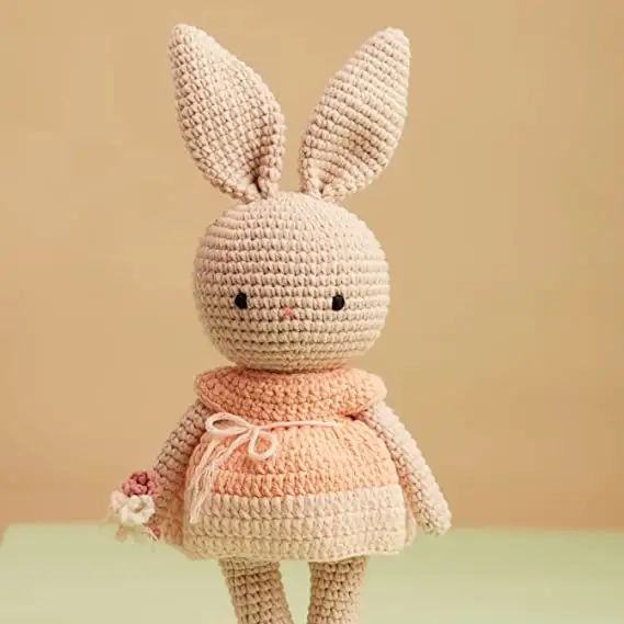 Factory Wholesale Pink Flower Girl Knitted Crochet Doll Easter Bunny Rabbit Doll Plush Stuffed Animal Toy for Baby Boy and Girl