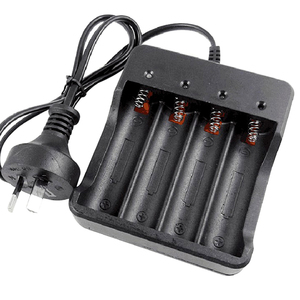 4 ranuras 18650 <span class=keywords><strong>cargador</strong></span> batería de iones de litio 4,2 V enchufe UE/EE. UU. luz indicadora con <span class=keywords><strong>cable</strong></span> linterna 4*18650 baterías <span class=keywords><strong>cargador</strong></span> <span class=keywords><strong>Cable</strong></span> de carga - Product Image 5