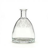 Bouteille en verre vide de 700 ml pour la conservation du vin, forme plate, gravure personnalisée du logo, vodka, rhum, whisky, brandy