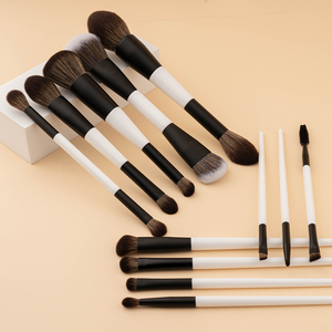 Set di Pennelli da Trucco di Lusso Vegani di Alta Qualità OEM a Doppia Punta 2 in 1 con Logo Personalizzato Private Label Kit Cosmetico di Pennelli per il <span class=keywords><strong>Makeup</strong></span> - Product Image 4