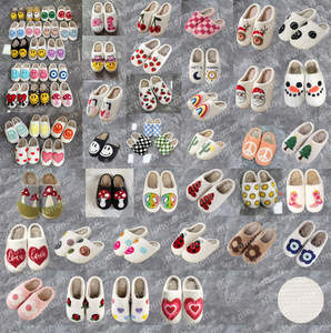 2024 COWGIRL Ensemble de pantoufles western douillettes et confortables pour femme, avec motif visage souriant, personnalisables - Product Image 4