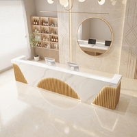 Comptoir de réception moderne rose pour hôtel, bureau, centre de beauté, hôpital, ou complexe hôtelier de station thermale