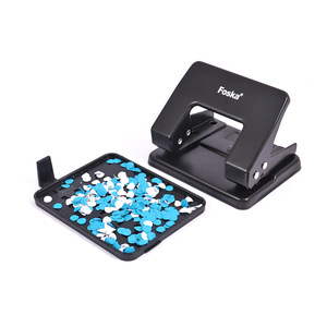 Perforatore per Carta Certificato ISO con Costruzione in Metallo Resistente, Distanza Fori Quadrata di 70mm, Righello Integrato e Vassoio Raccogli-Scarti Facile da Pulire - Product Image 1