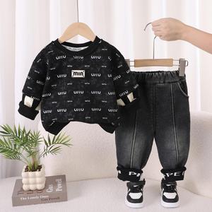 Ensemble décontracté automne-hiver 2026 pour enfants de 1 à 5 ans – Lot de 2 pièces : Sweat-shirt et pantalon en jean – Tenues pour garçons - Product Image 1