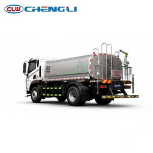 Camión Cisterna de 16 Toneladas 4×2 con Chasis Opcional, Distancia entre Ejes de 3950-5600 mm, Ideal para Limpieza Urbana e Irrigación de Áreas Verdes - Product Image 2