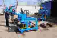 Machine mobile de fabrication de briques creuses en béton, petite machine automatique de fabrication de blocs de ciment