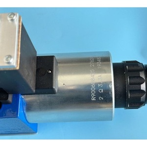 วาล์วควบคุมทิศทางแบบสัดส่วน Rexroth รุ่น 4WRAE10W1 60 ลิตร/นาที 315 บาร์ อุปกรณ์ควบคุมไฮดรอลิก - Product Image 3